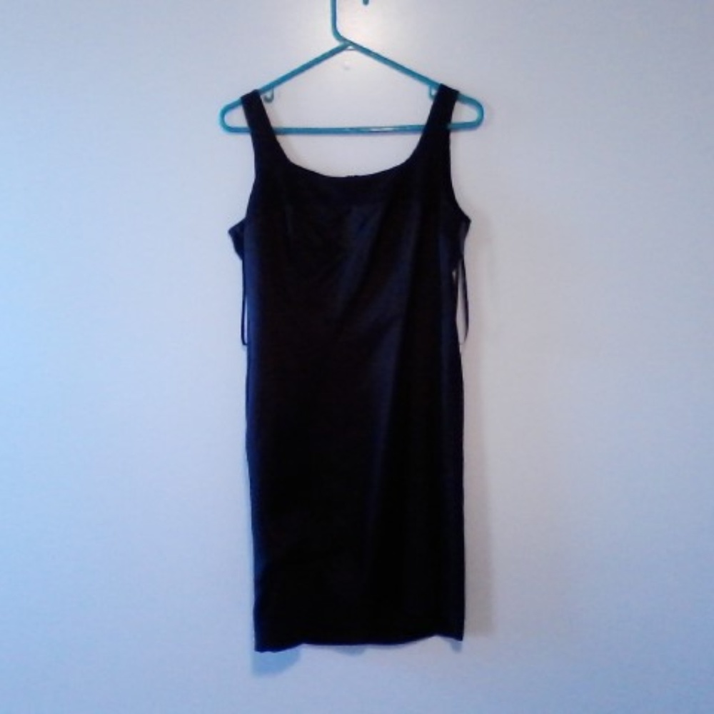 HUGO BUSCATI Collection LBD SILK dress